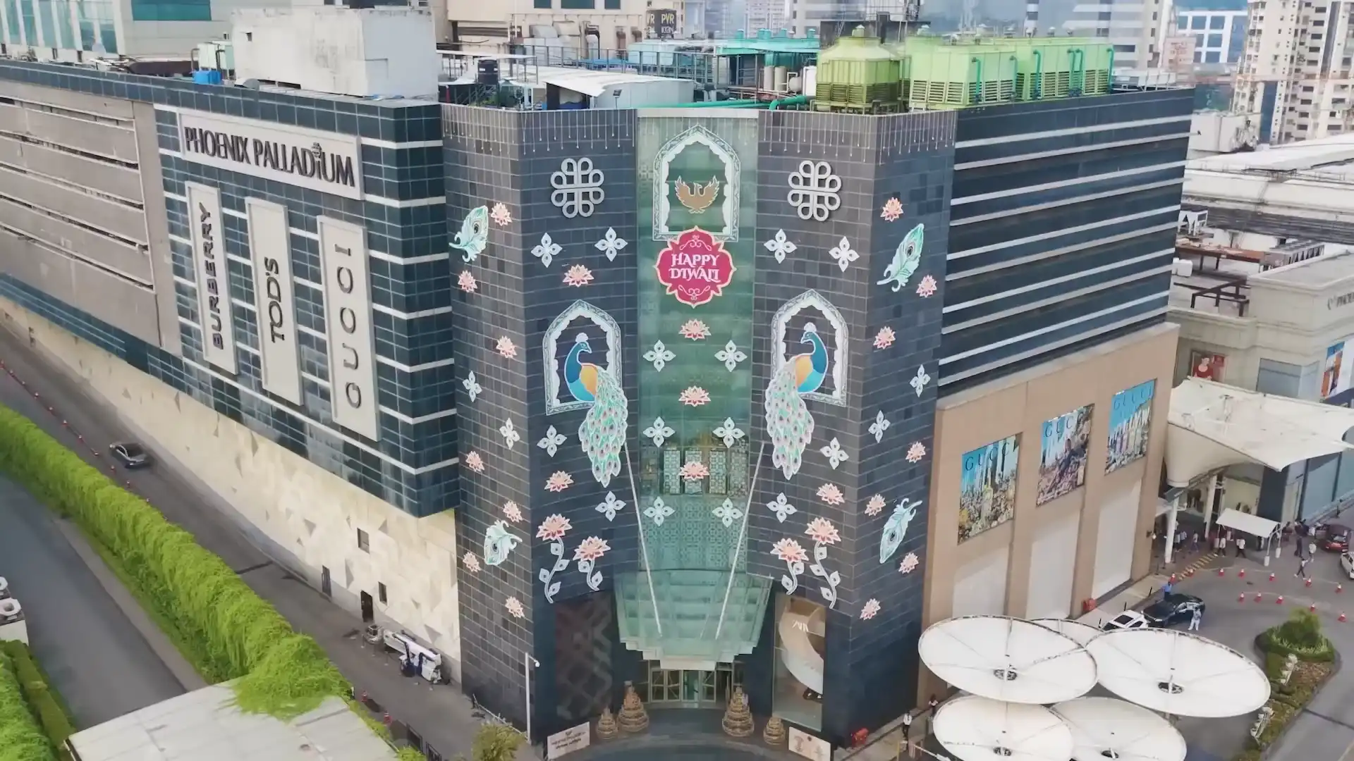 Unveiling The Grand Lantern of India with Twinkle Khanna, Amruta Fadnavis and Gayatri Ruia